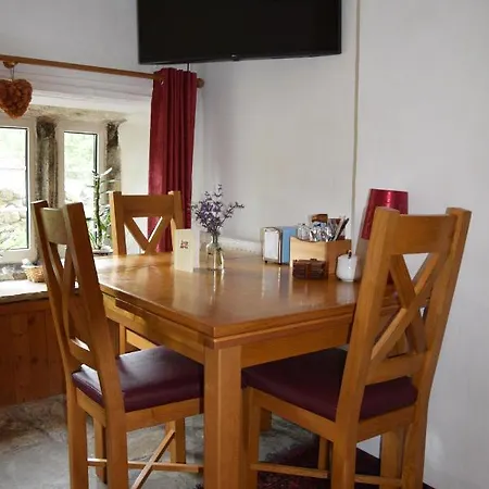 فندق مبيت وإفطار Sweetbriar And