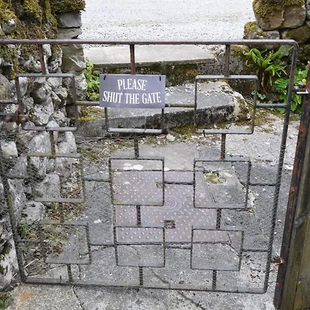 Sweetbriar And 3* Starbotton