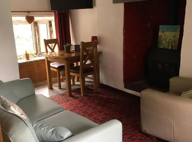 Sweetbriar And Bed & Breakfast