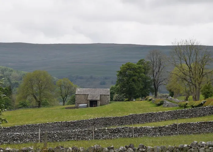 Sweetbriar And 3* Starbotton