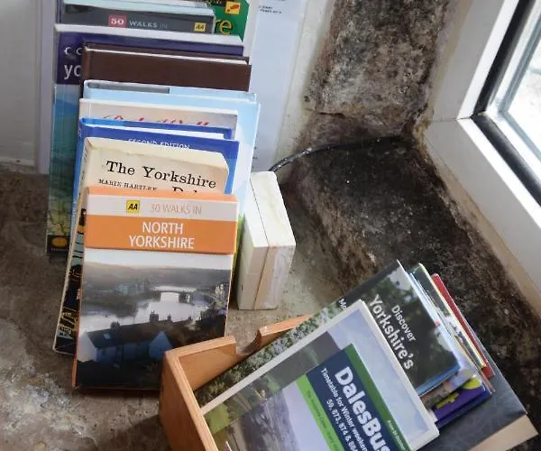 Sweetbriar And Bed & Breakfast Starbotton