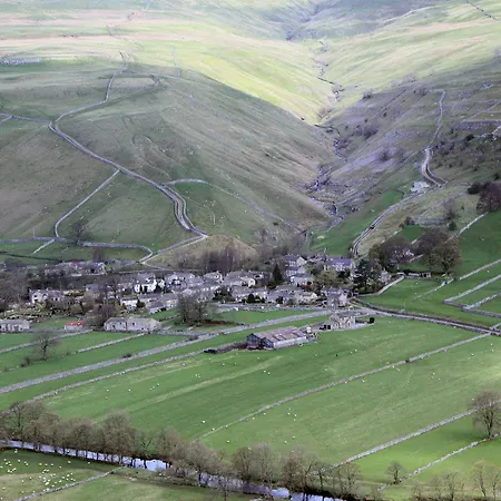 Sweetbriar And Nocleg ze śniadaniem 3*